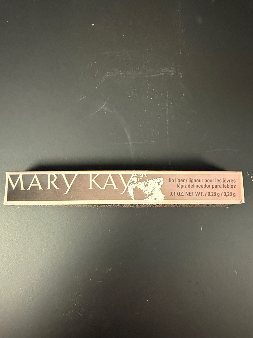 Mary Kay Lip Liner in light nude